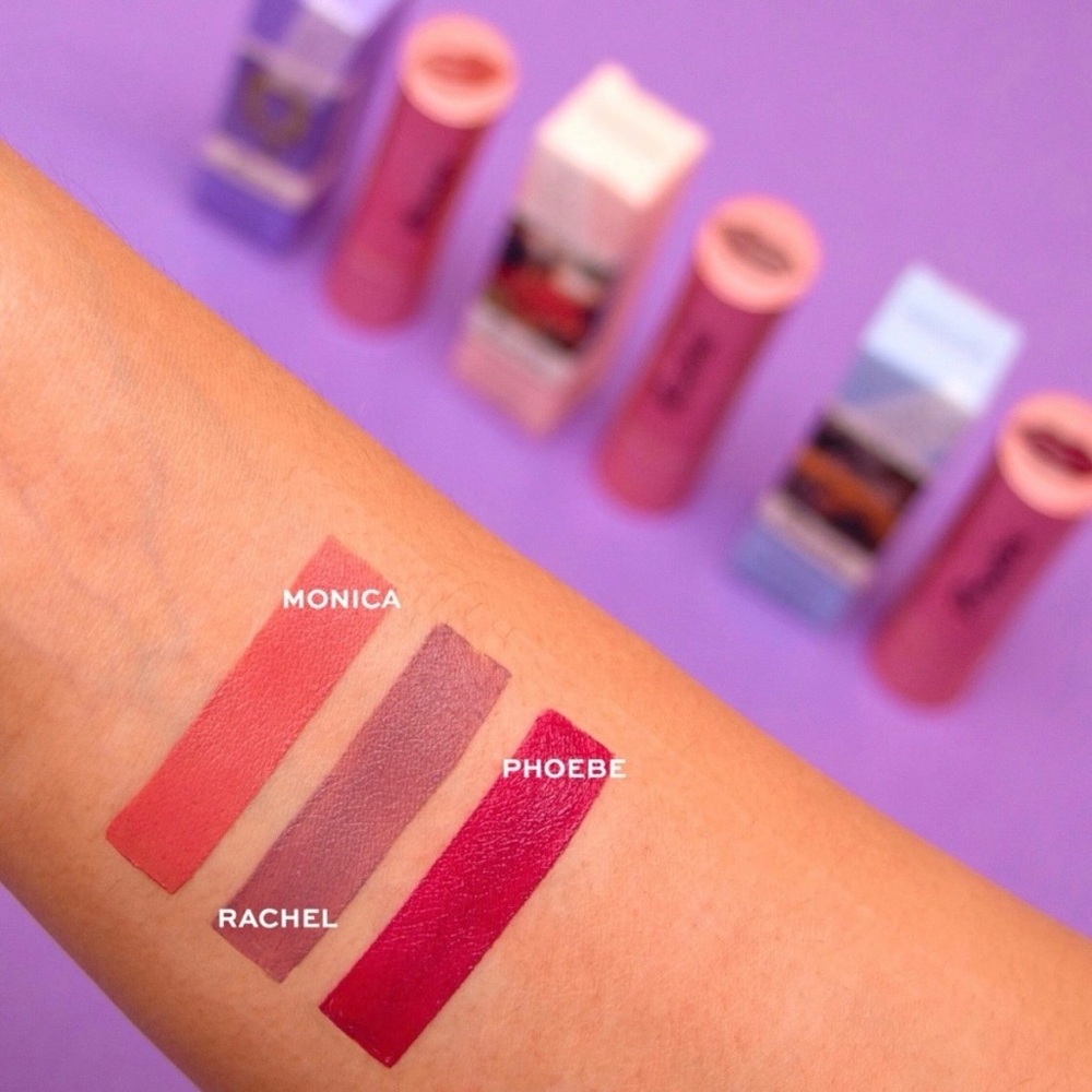 Makeup Revolution x Friends Monica Lipstick - Picture 10 of 13